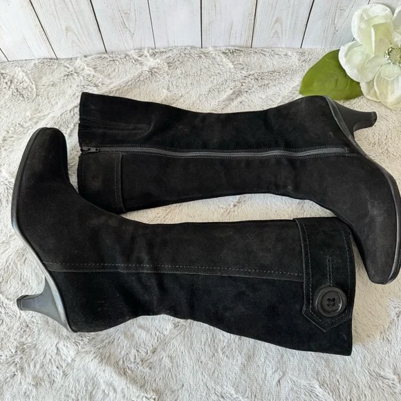 La CANADIENNE Dorina Heeled Boots Sz 10 - Picture 2 of 9